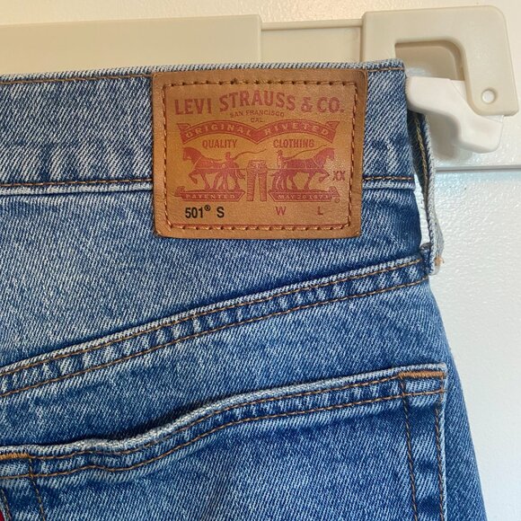 Levi's 501s - Picture 3 of 3